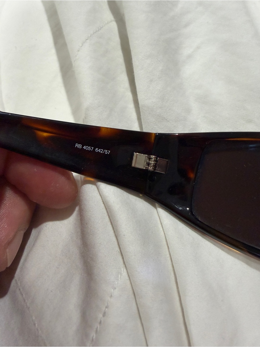 Ray-Ban Tortoiseshell Frame Sunglasses with Brown Lenses - Picture 6 of 8